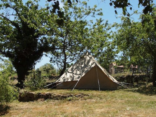 Yourte au camping municipal Le Chabrioux