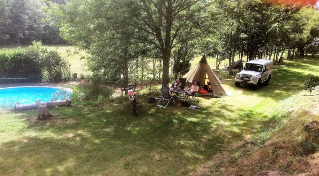 Apéro au bord de l\'eau